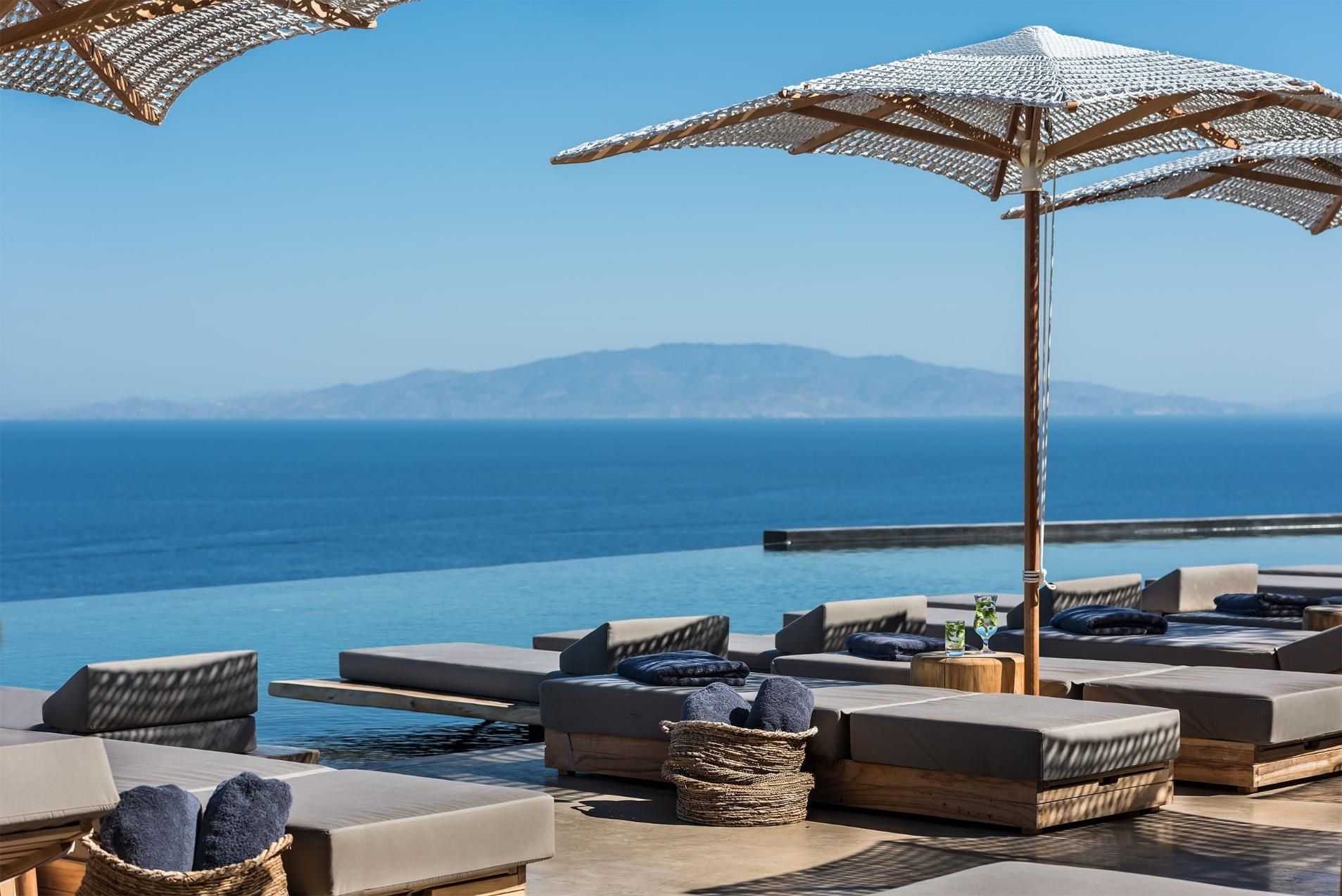 Luxury Greek Hotels