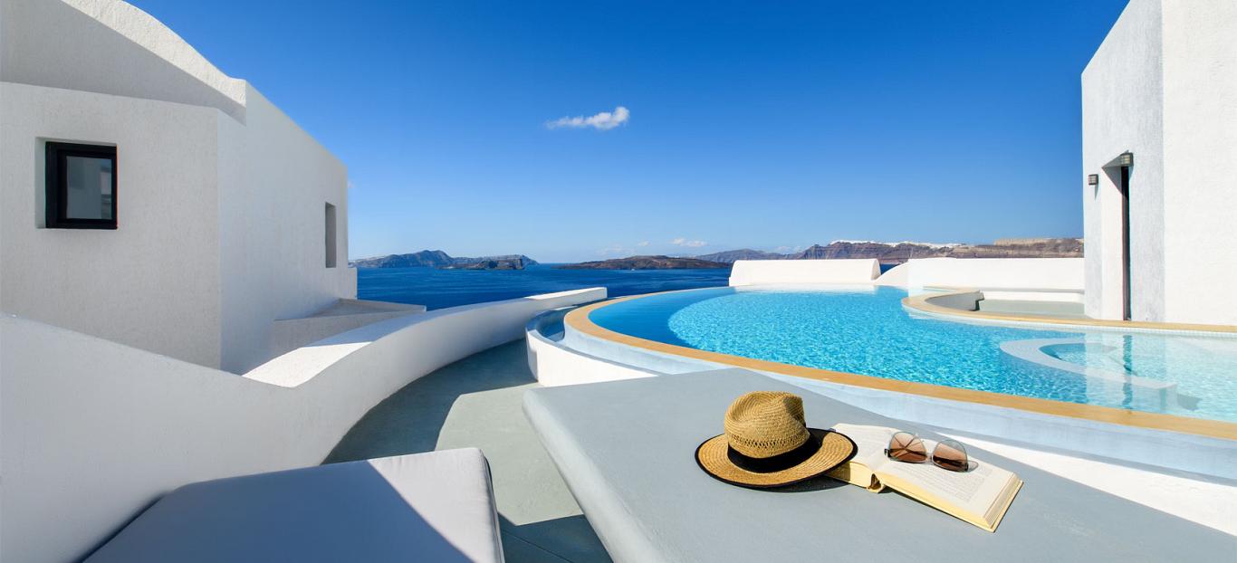 Ambassador Hotel Santorini Luxury Hotel With Private Pools - 