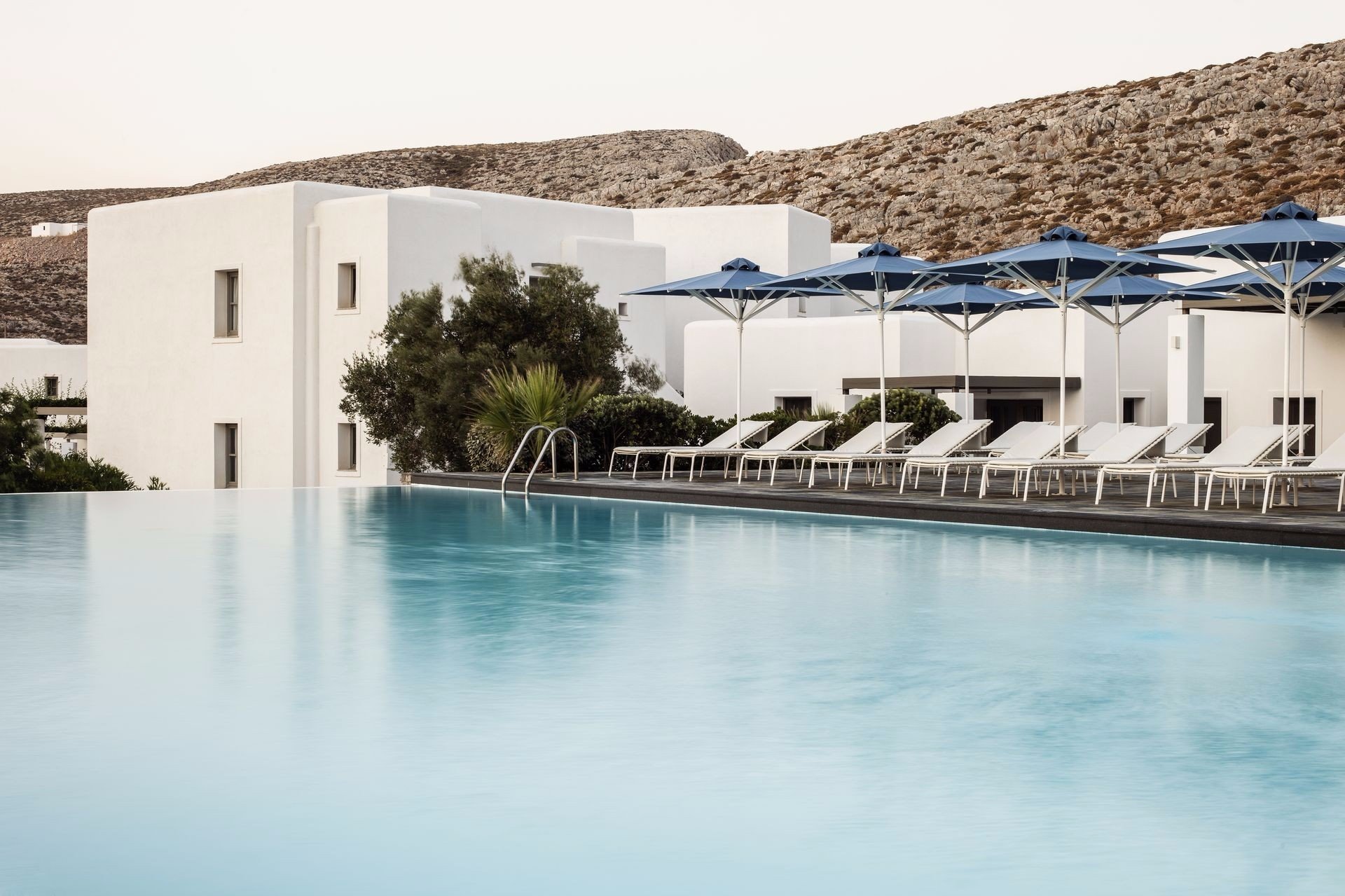 anemi hotel folegandros