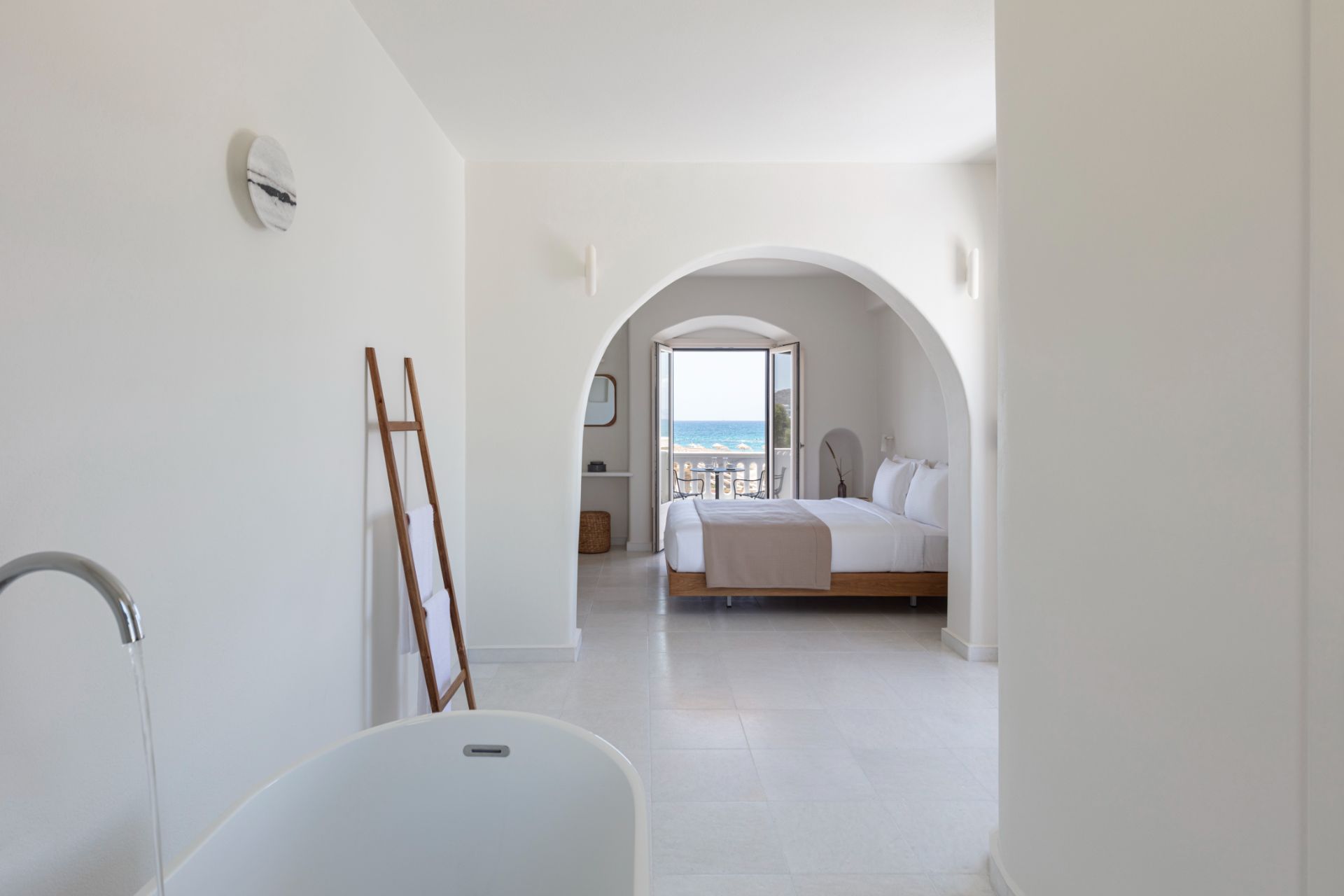 naxos hotels plaka beach