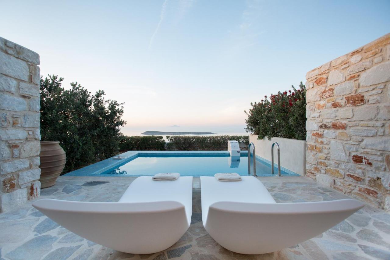 paros luxury hotels